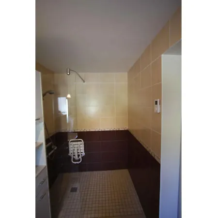 Gite A Avec Cour, Parking Et Animaux Admis - Fr-1-589-81 Vakantiehuis *
